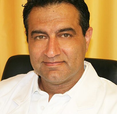 مهرداد داوودى
